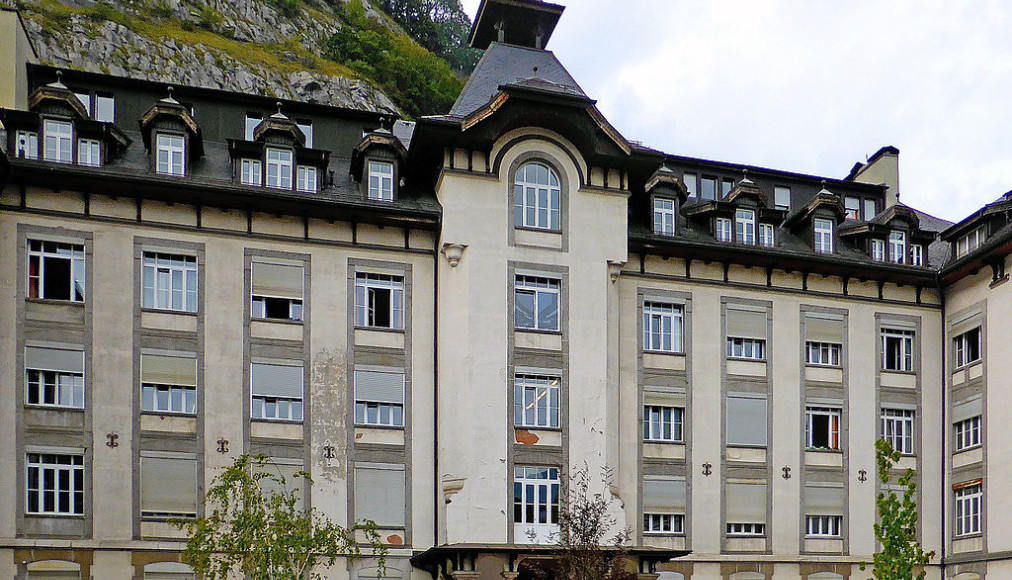 L&#039;ancien bâtiment de l&#039;internat du collège de Saint-Maurice / ©Albins, CC BY-SA 3.0 Wikimedia Commons