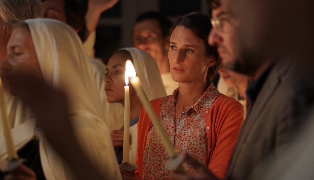 Le film «Les éblouis», sorti en salles cette semaine en Suisse romande, remet sur le devant de la scène la problématique des dérives sectaires. / DR