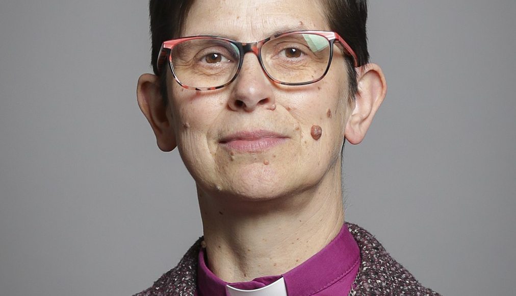 Libby Lane, première femme évêque de l&#039;Eglise d&#039;Angleterre / ©WIkimedia Commons/Roger Harris/CC BY 3.0