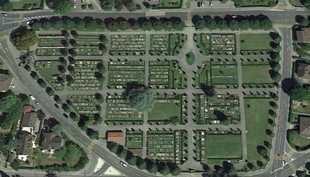 Vue aérienne (Google Earth) du cimetière de Pully / ©Lesmarges.net/Creative Commons BY-NC-SA