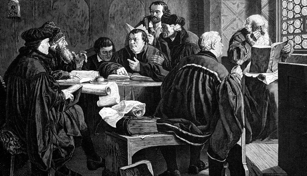 Luther explique la Bible, illustration du 19e siècle / ©iStock