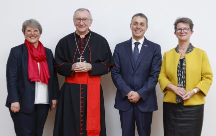 Rita Famos, le Cardinal Pietrolin, Ignazio Cassis et Evelyn Borer. / Rita Famos, le Cardinal Pietrolin, Ignazio Cassis et Evelyn Borer. 