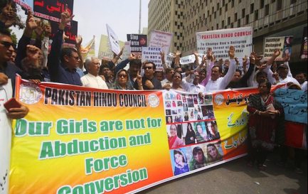 Manifestation contre les conversions religieuses forcées de filles hindoues au Pakistan, 2019 / ©Banksboomer, CC BY-SA 4.0 Wikimedia Commons